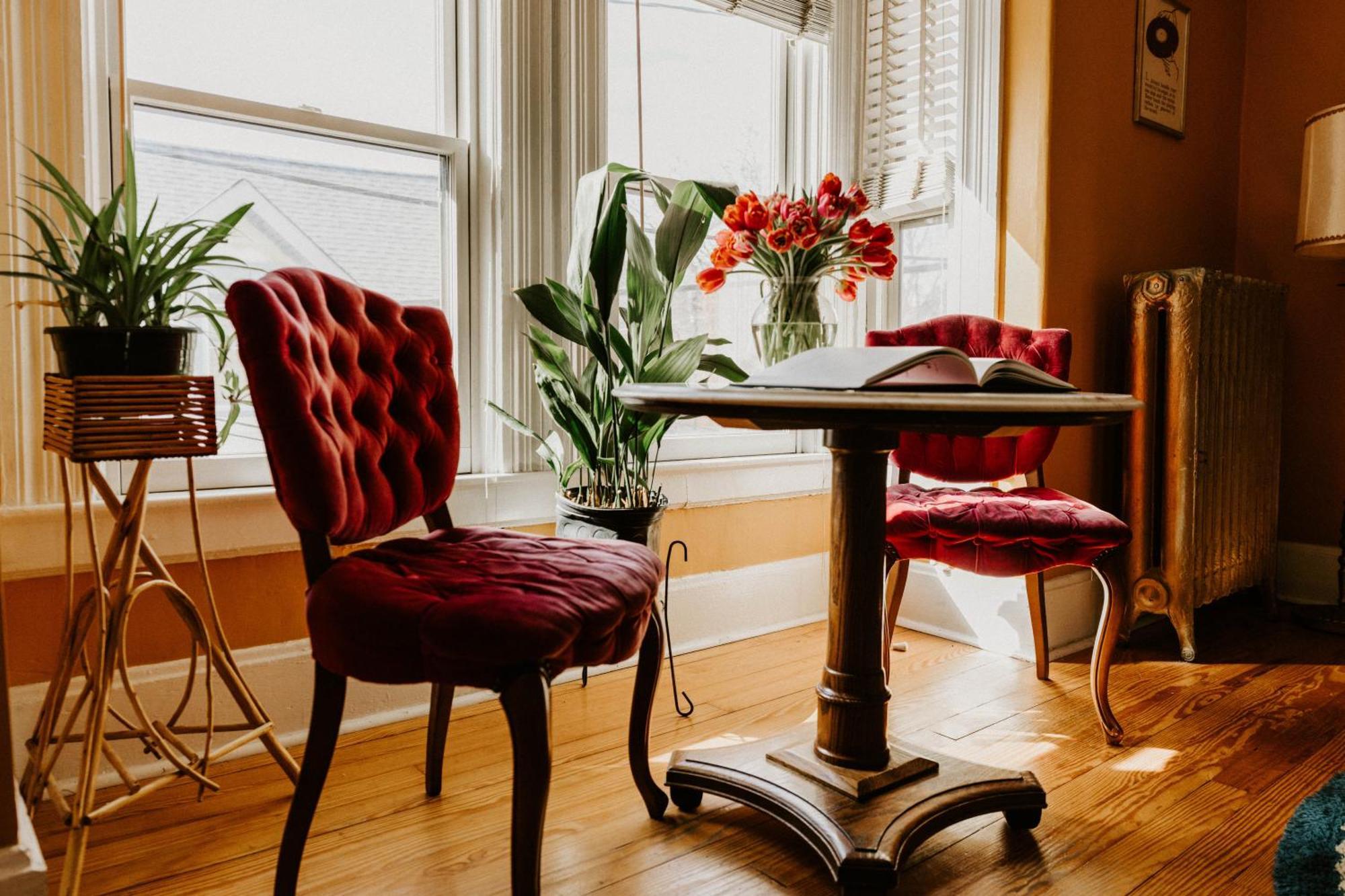 Retro Gem Box Victorian Steps From Irvine Park Apartment เซนต์พอล ภายนอก รูปภาพ