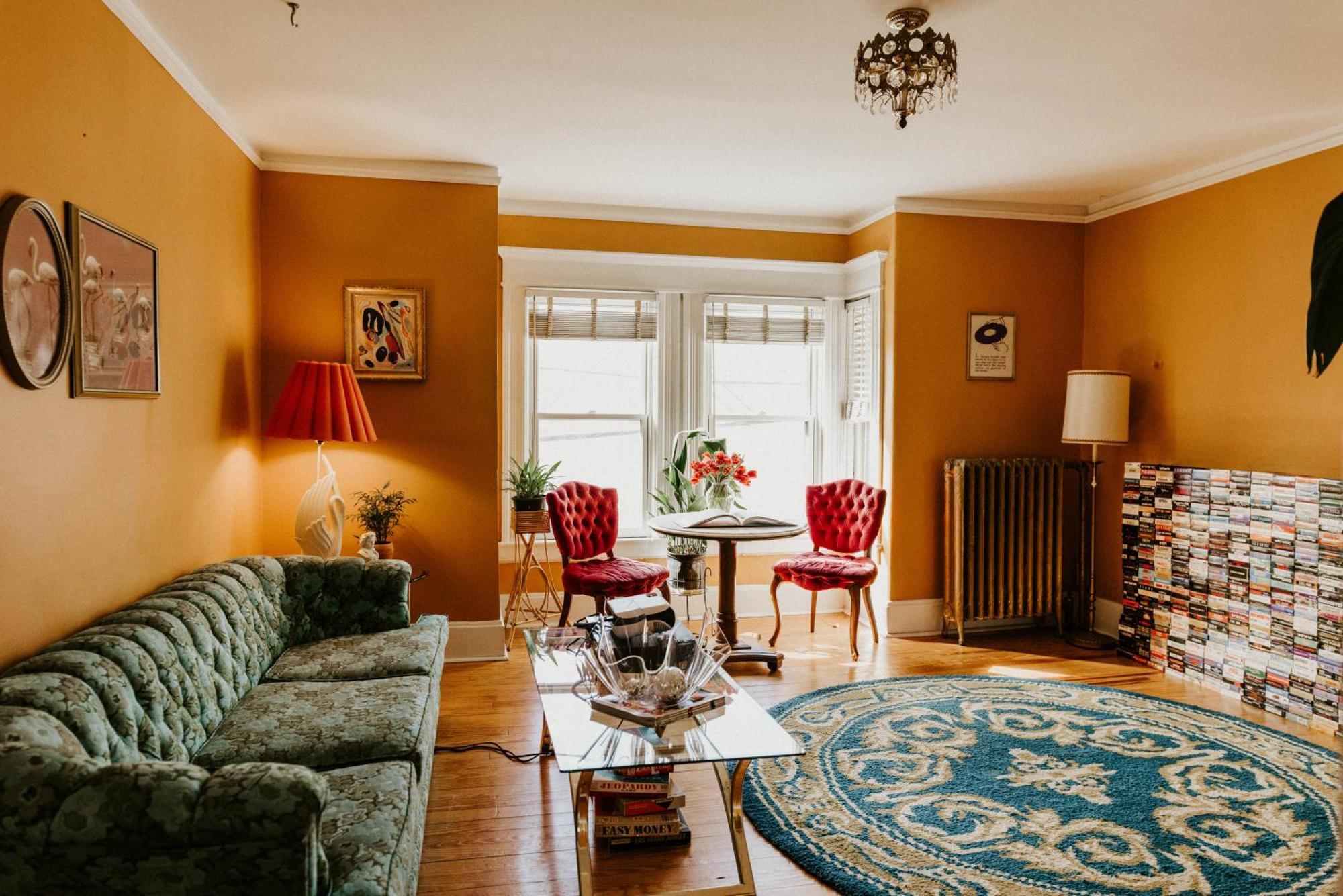 Retro Gem Box Victorian Steps From Irvine Park Apartment เซนต์พอล ภายนอก รูปภาพ