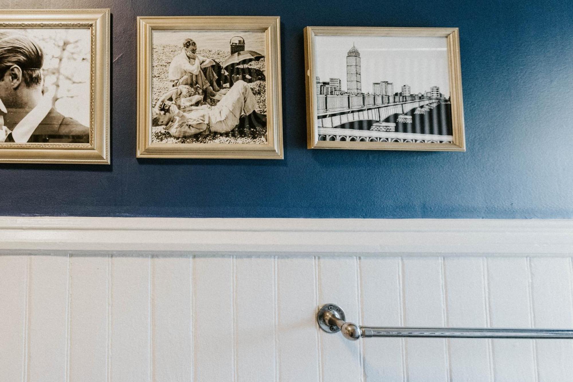 Retro Gem Box Victorian Steps From Irvine Park Apartment เซนต์พอล ภายนอก รูปภาพ